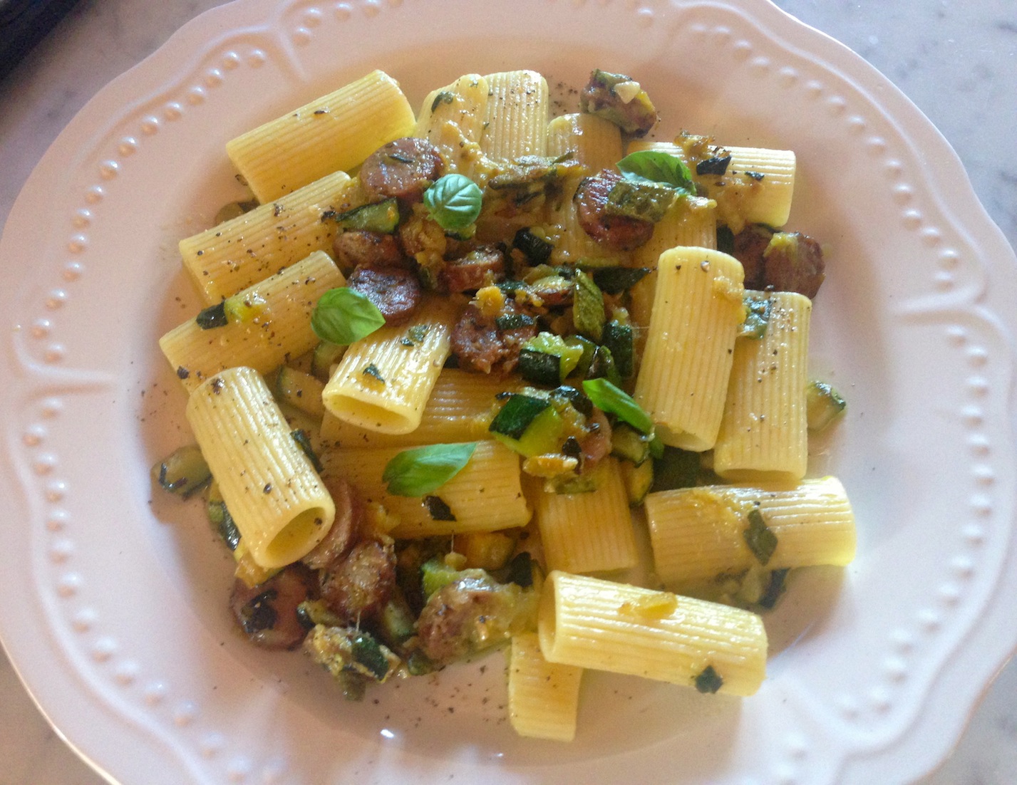 Rigatoni con zucchine e salsiccia - Martino Ragusa, il Blog